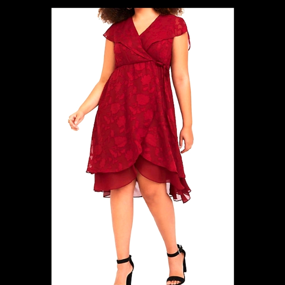 Torrid size 00 nwt red chiffon wrap dress